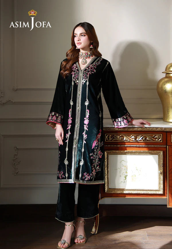 AJVG-05 EMBROIDERED VELVET STITCHED 2PC